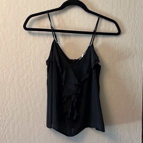 100% Silk Top - Picture 8 of 10